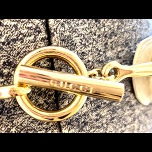 White “Gucci”leather belt